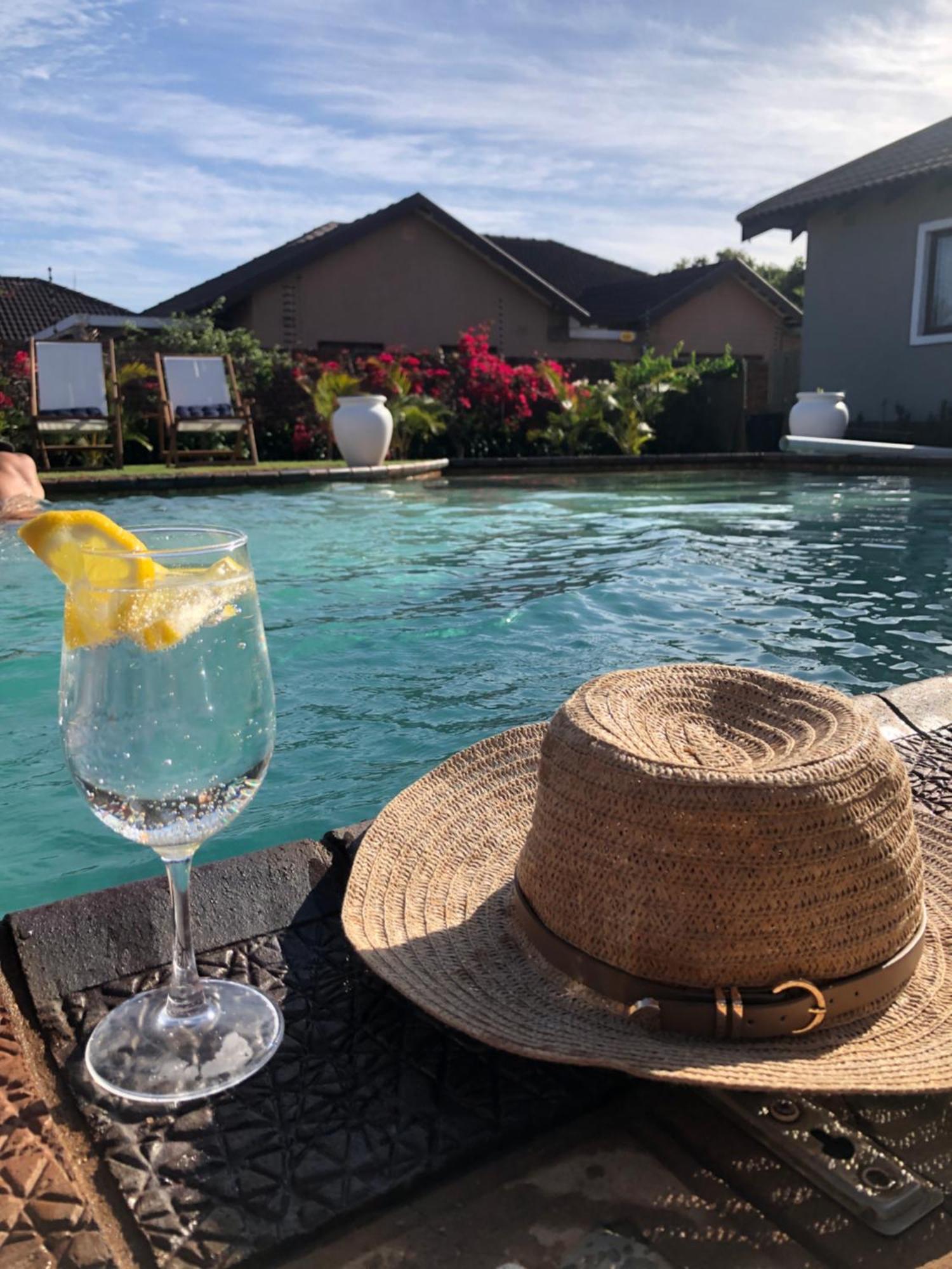 Danville Forest Guest House & Apartments Durban Ngoại thất bức ảnh