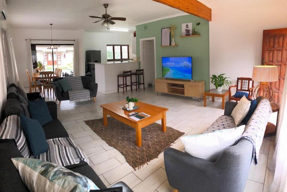 Danville Forest Guest House & Apartments Durban Ngoại thất bức ảnh